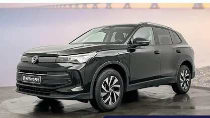 Gebruikt 2025 VW Tiguan Edition SUV | € 53.487 (Eerlijke prijs)