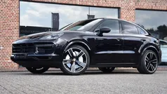 Zwart Gebruikt 2022 Porsche Cayenne Turbo SUV | € 122.900