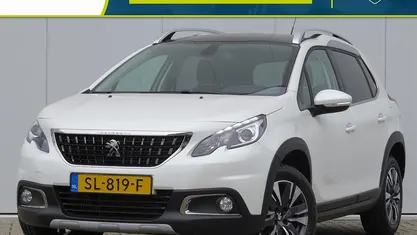 Wit Gebruikt 2018 Peugeot 2008 Allure SUV | € 12.035 (Eerlijke prijs)