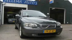 Grijs Gebruikt 2002 Volvo V70 Comfort Stationwagen | € 1.950 (Eerlijke prijs)