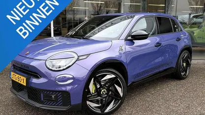 Occasion 2025 Fiat 600E Abarth SUV | € 38.900 (Eerlijke prijs)