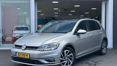 Gebruikt 2017 VW Golf VII Highline Hatchback | € 16.445 (Eerlijke prijs)