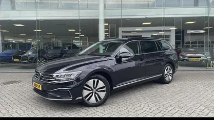 Occasion VW Passat Business 218 PK (160 kW) 2021 Zwart Stationwagen