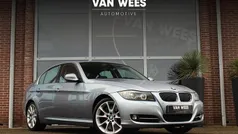 Blauw, metallic lak Gebruikt 2008 BMW 335 Executive Sedan | € 14.450 (Eerlijke prijs)