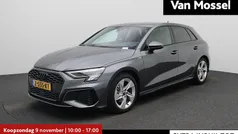 Grijs Gebruikt 2024 Audi A3 Sportback S-Line Hatchback | € 35.900 (Eerlijke prijs)