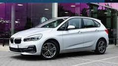 Grijs Gebruikt 2019 BMW 218 Executive Stationwagen | € 19.950 (Goede deal)