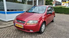 Rood Gebruikt 2005 Chevrolet Kalos Hatchback | € 995 (Goede deal)