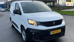 Wit Gebruikt 2021 Peugeot Partner Premium MPV | € 12.950 (Goede deal)