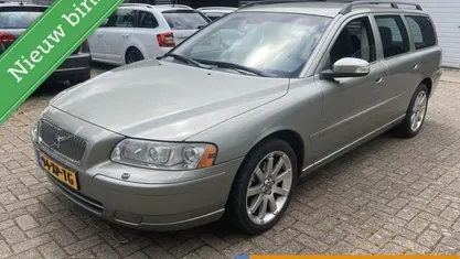 Occasion Volvo V70 140 PK (102 kW) 2007 Groen Stationwagen