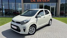 Beige Gebruikt 2023 Kia Picanto Hatchback | € 15.645 (Eerlijke prijs)