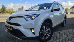Gebruikt 2017 Toyota RAV4 SUV | € 17.950 (Eerlijke prijs)
