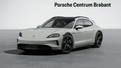 Gebruikt 2024 Porsche Taycan Cross Turismo Sedan | € 167.750
