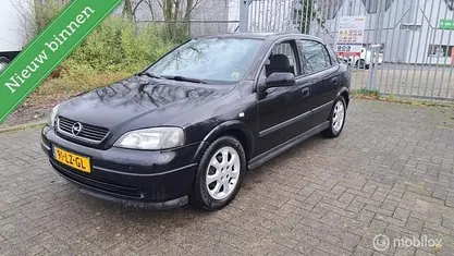 Zwart Gebruikt 2003 Opel Astra Njoy Hatchback | € 1.199 (Eerlijke prijs)