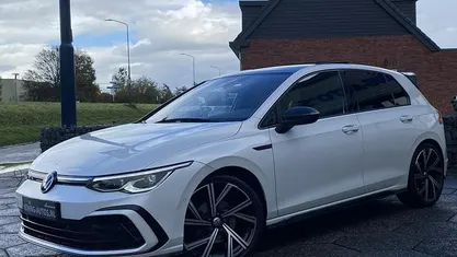 Occasion VW Golf VIII R-line 150 PK (110 kW) 2020 Wit Hatchback