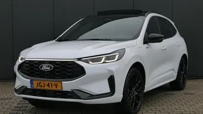 Gebruikt 2025 Ford Kuga ST-Line X SUV | € 44.935 (Eerlijke prijs)