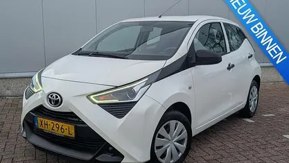 Gebruikt 2019 Toyota Aygo Hatchback | € 10.600 (Eerlijke prijs)