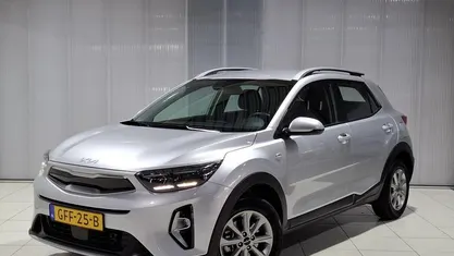 Occasion Kia Stonic 101 PK (74 kW) 2024 Grijs SUV