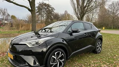 Gebruikt 2018 Toyota C-HR Executive SUV | € 15.950 (Eerlijke prijs)