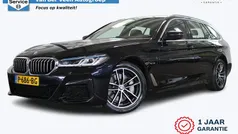 Zwart Gebruikt 2022 BMW 520 M Sport Stationwagen | € 32.950 (Super prijs)