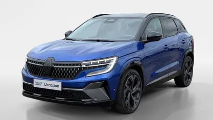 Bleu iron (donker blauw) Gebruikt 2022 Renault Austral Iconic Esprit Alpine SUV | € 31.435 (Goede deal)