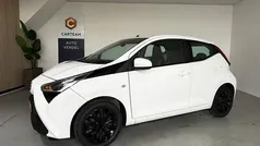 Gebruikt 2020 Toyota Aygo X-play Hatchback | € 11.950 (Eerlijke prijs)