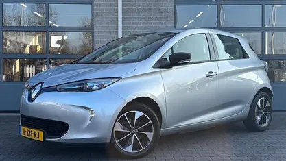 Grijs Occasion 2019 Renault Zoe Life Hatchback | € 8.850 (Goede deal)