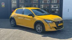 Geel Gebruikt 2022 Peugeot e-208 Active Hatchback | € 16.945 (Goede deal)