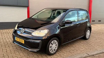 Occasion 2017 VW up! Beats Hatchback | € 5.499 (Goede deal)