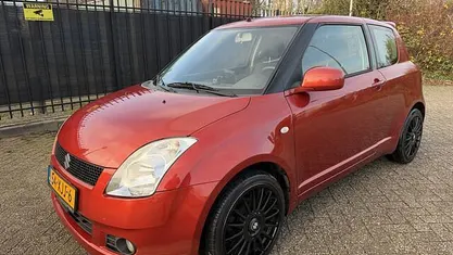 Gebruikt 2007 Suzuki Swift Exclusive Hatchback | € 1.950 (Eerlijke prijs)
