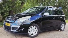 Gebruikt 2011 Renault Scénic III MPV | € 1.999 (Super prijs)