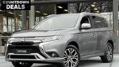 Gebruikt 2020 Mitsubishi Outlander Intense SUV | € 24.450 (Eerlijke prijs)