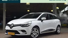 Wit Gebruikt 2021 Renault Clio V Zen Stationwagen | € 15.490 (Eerlijke prijs)