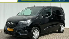Zwart Gebruikt 2024 Opel Combo-e Life Van | € 25.712 (Eerlijke prijs)