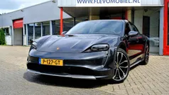 Grijs Gebruikt 2022 Porsche Taycan Cross Turismo Sedan | € 59.750