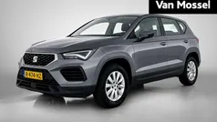Grijs Gebruikt 2022 Seat Ateca Reference SUV | € 22.900 (Eerlijke prijs)