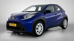 Blauw Gebruikt 2024 Toyota Aygo Play Hatchback | € 19.445 (Goede deal)