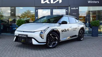 Gebruikt 2025 Kia EV4 Hatchback | € 43.990 (Super prijs)