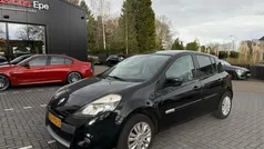 Zwart Gebruikt 2012 Renault Clio R.S. Collection Hatchback | € 5.999 (Eerlijke prijs)