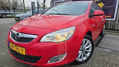 Occasion Opel Astra Edition 140 PK (102 kW) 2012 Hatchback