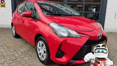 Rood Gebruikt 2018 Toyota Yaris Comfort Hatchback | € 10.945 (Eerlijke prijs)