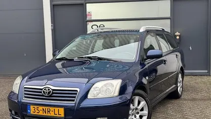 Occasion 2004 Toyota Avensis Stationwagen | € 2.750 (Eerlijke prijs)