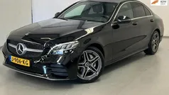 Zwart Gebruikt 2020 Mercedes C180 AMG Sedan | € 25.950 (Goede deal)