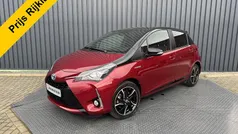 Rood Gebruikt 2018 Toyota Yaris Hybrid Plus Hatchback | € 17.950 (Eerlijke prijs)