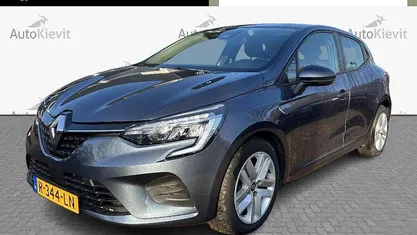 Grijs Occasion 2022 Renault Clio V Zen Hatchback | € 14.450 (Eerlijke prijs)