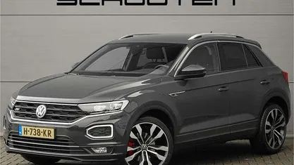 Grijs Gebruikt 2020 VW T-Roc Business SUV | € 25.000 (Eerlijke prijs)