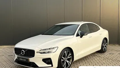 Occasion 2020 Volvo S60 R-Design Sedan | € 25.935 (Eerlijke prijs)