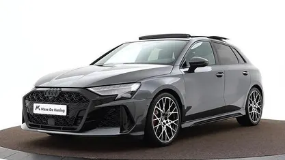 Grijs Gebruikt 2024 Audi RS3 Sportback S-Line Hatchback | € 99.990 (Eerlijke prijs)