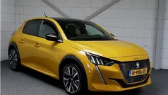 Gebruikt 2020 Peugeot 208 GT-line Hatchback | € 15.950 (Eerlijke prijs)