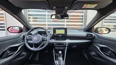 Gebruikt 2022 Toyota Yaris Hybrid Executive Hatchback | € 24.150 (Eerlijke prijs)