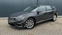 Grijs Gebruikt 2021 VW Passat GTE Stationwagen | € 20.535 (Goede deal)